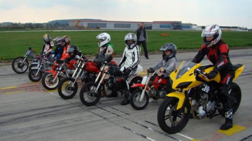 Dragstery školička