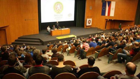 Śkolení jezdců automobilového sportu 4.-5.2.2017