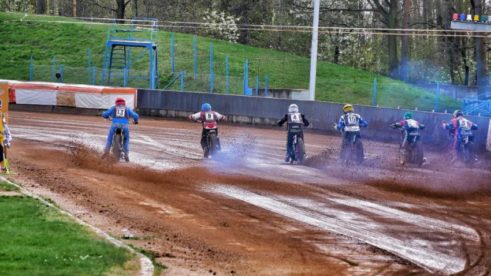 Flat track a Veteráni 14.4.2018