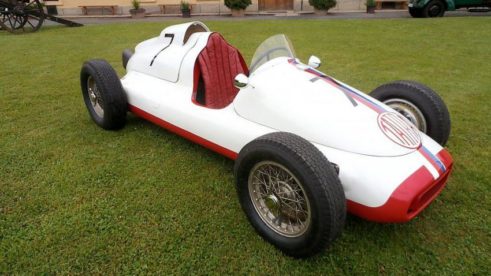 SOBOTNÍ SRAZ VETERÁNŮ V CENTRU PRAHY