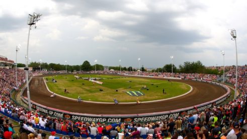 PLOCHÁ DRÁHA JE VÝSTAVNÍ DISCIPLÍNOU AUTOKLUBU ČR