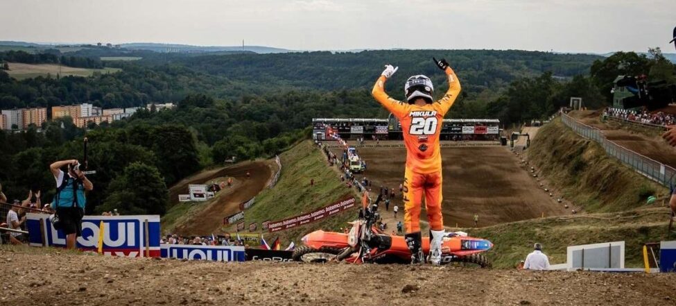 Mikula devátý v MS, Osička MX Team nejlepším privátním týmem